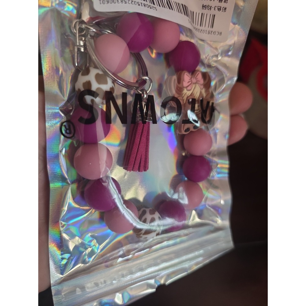Pink Highland Cow Keyring - Picture 2 of 5